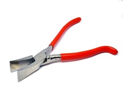 C S Osborne DB1-S – Duckbill Pliers (Smooth Jaw)
