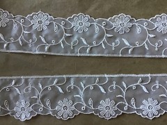 9 1/2 YDS SCALLOPED NATURAL FLORAL RAYON EMBROIDERED ON NYLON