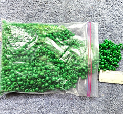 800 +/- Jade Green 9mm x 6mm Pony Beads for Crafting Jewelry Etc