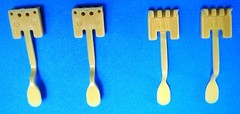 Set of 4 SilverReed/Singer Knitting Machine Yarn Separator 3.6mm 270/370