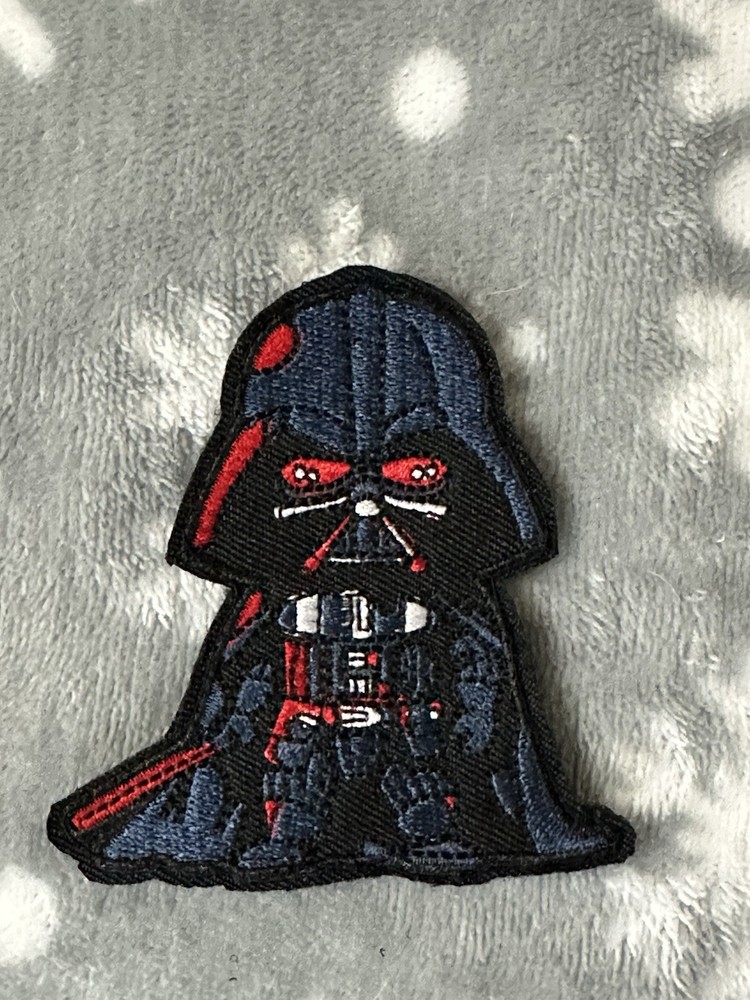 STAR WARS DARTH VADER 3×3 Embroidered Morale Patch Hook Backing Brand New