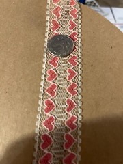 1 & 3/8 inch heart-themed lace