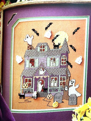 HALLOWEEN HAUNTED HOUSE CROSS STITCH PATTERN