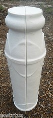 1/2 pedestal plastic mold birdbath stand sundial holder mould 19″H x 5.5″W