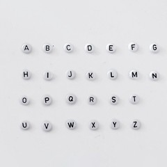1200Pcs A-Z White Flat Round Black Letter English Alphabet Acrylic Beads8373