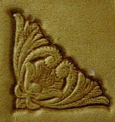 CRAFTOOL – TANDY LEATHER 3D STAMP – 8533 – SCROLL CORNER – 8533-00 – NEW