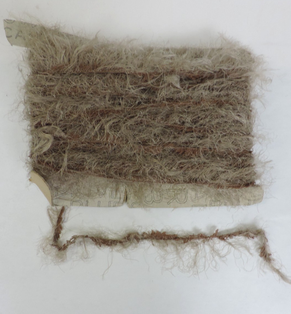 Vintage Furry Taupe Brown Fringe Cloths/Pillows/Upholstery 34 Yards x 1.75″ Wide