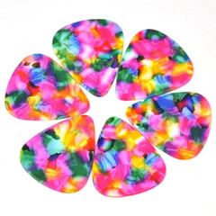 CAMPBELL TIE DYE GUITAR PICKS MED. GAUGE (0.71) *FREE BONUS SILVER STORAGE BAG*.