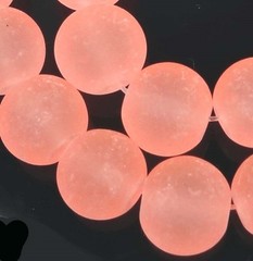 25 Frosted Sea Glass Round / Rocaille Beads Matte – light Salmon 10mm