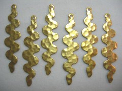 Curvy Hammered Raw Brass Earring Findings Drops – 6
