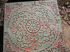 ANTIQUE ENGLISH FLOWER STEPPING STONE MOLD – 24″x 24″x 2.5″ USA MADE