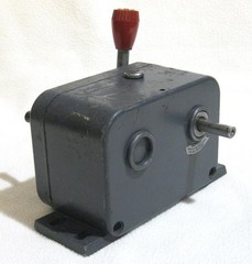 Zero-Max E1 CCW Adjustable Speed Reducer Speed Drive Torque 12 inch lbs