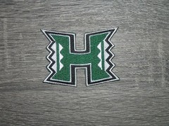 University Hawaii Rainbow Warriors Vintage Embroidered Iron On Patch 3″ x 2.25″