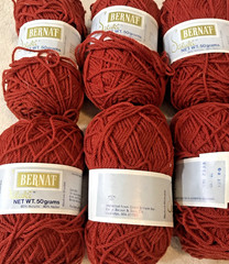 Vintage Bernat Saluki Acrylic Nylon Yarn 8 Skeins USA 1.75 Oz SDL NOS RUST COLOR