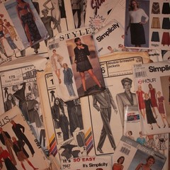 Huge Lot of Vintage, Contemporary Sewing Patterns – Style, Simplicity, Used, New