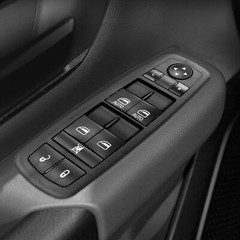 Front Left Power Window Switch For Ram 1500/2500/3500/4500/5500 Dodge Charger