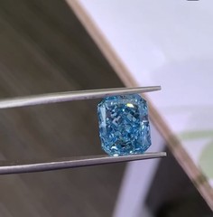 2.Ct Natural Blue Color Diamond Radiant Cut 1Pcs VVS1 D Grade GDGL Certified